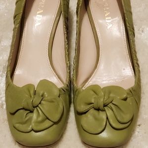 Prada green leather pump square toe block heel